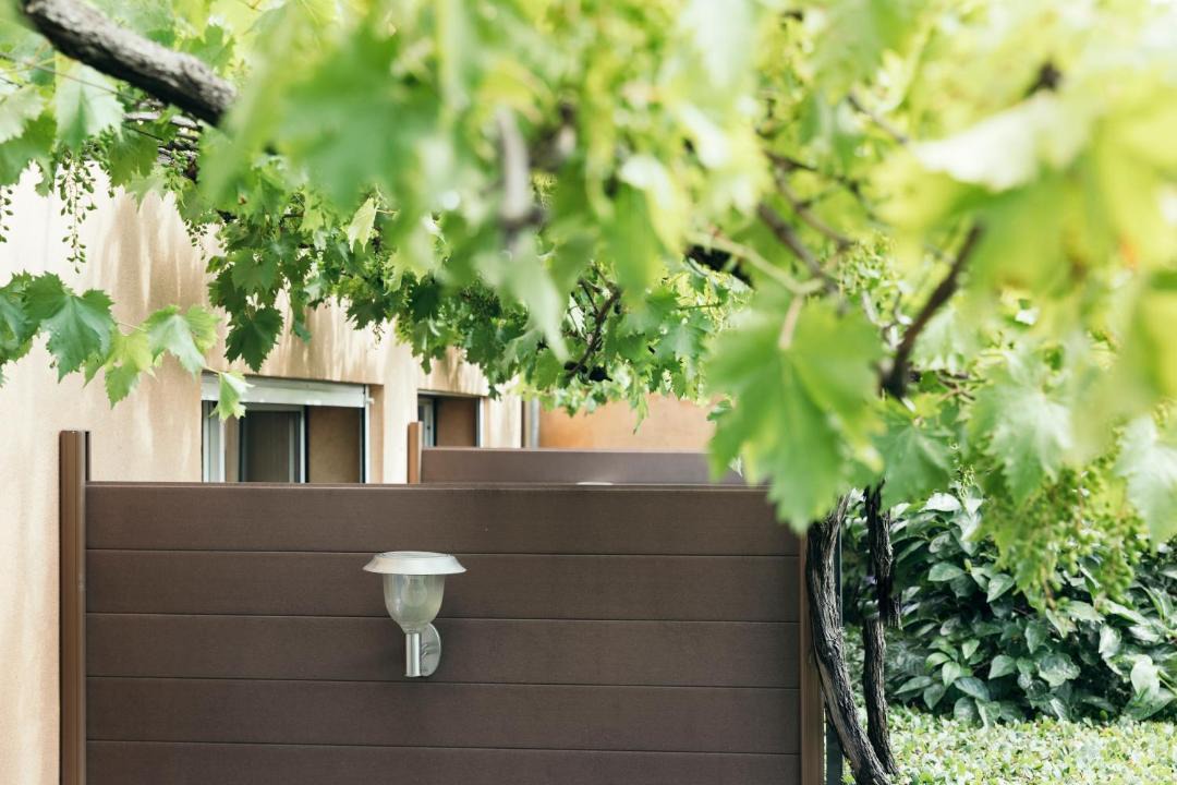 Photo of Others in Charmes-sur-Rhone