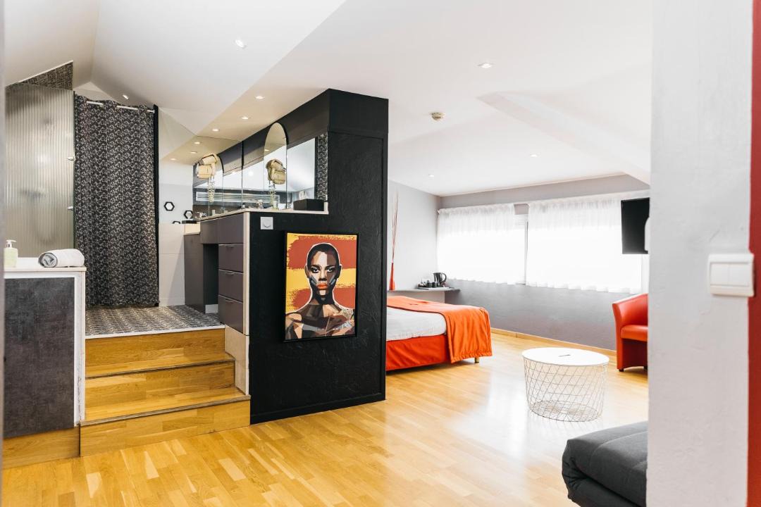 Photo of Others in Charmes-sur-Rhone