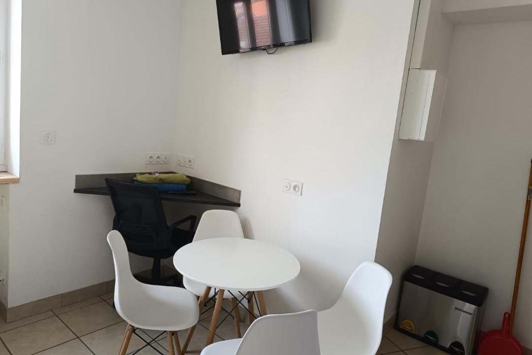 Photo of Others in Montmuzard