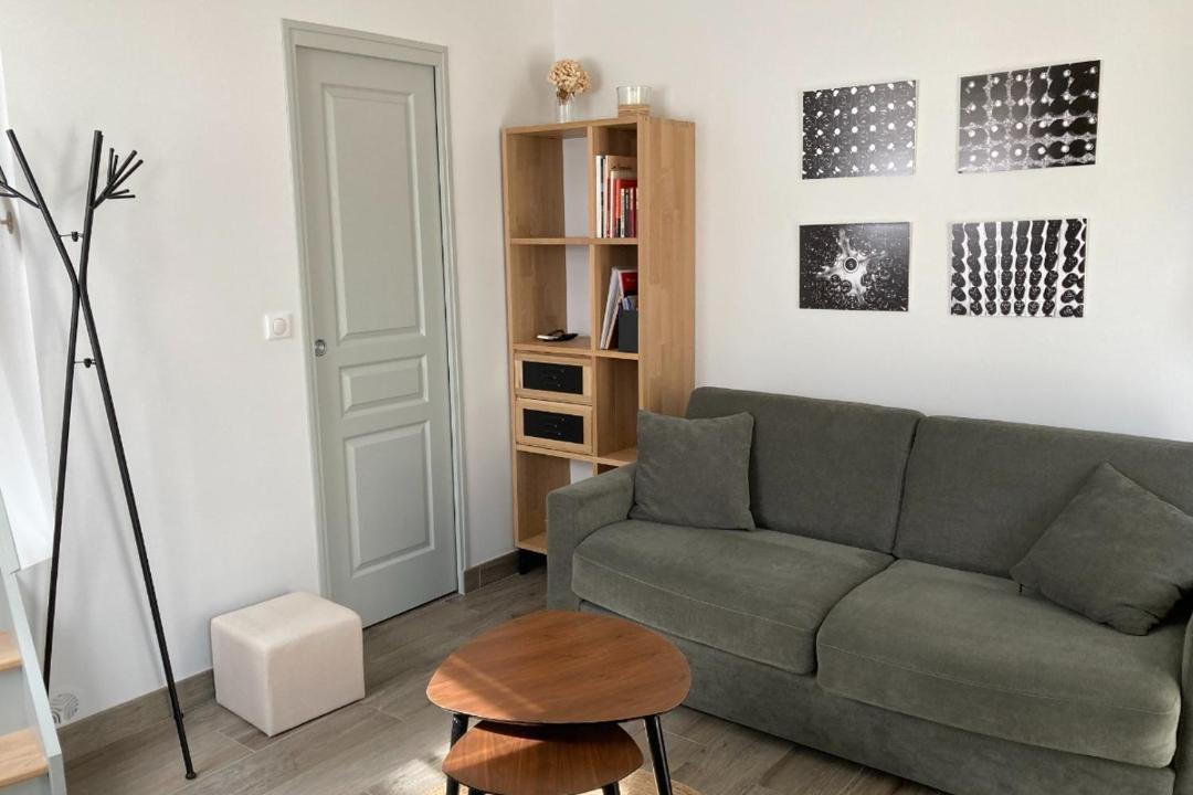 Photo of Livingroom in Coulommes-la-Montagne