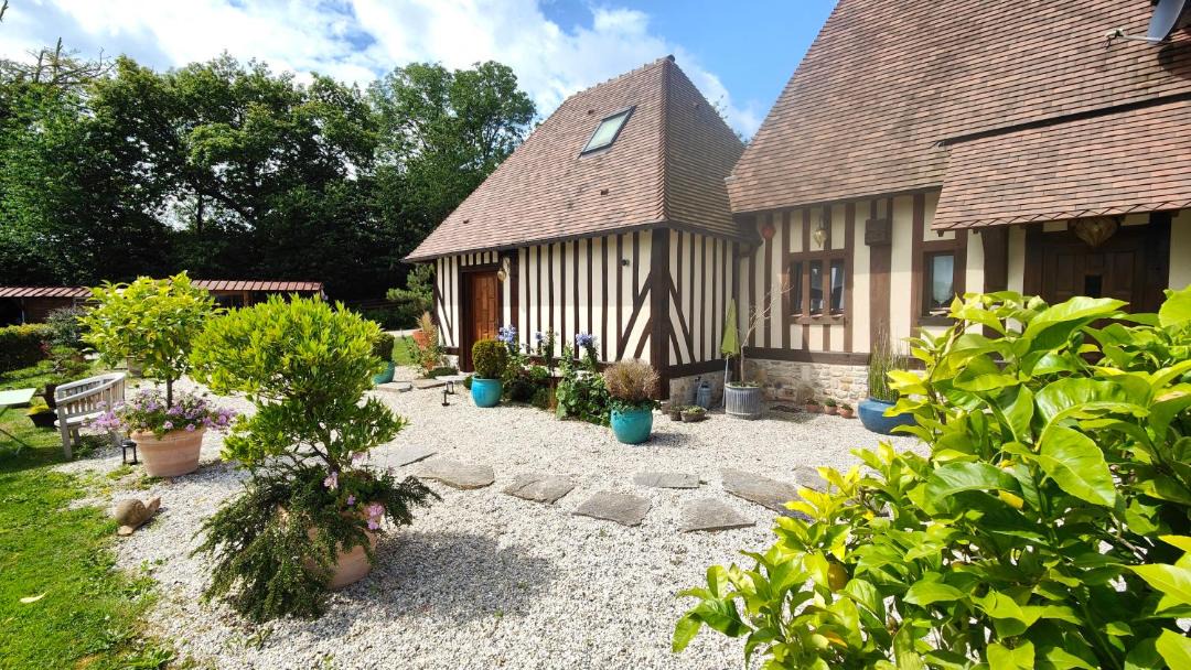 Photo of Others in Saint-Pierre-Azif