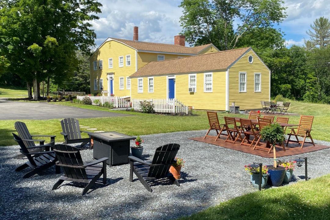 Photo of Others in Campton