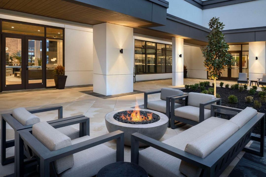 Photo of Others in Bowling Green