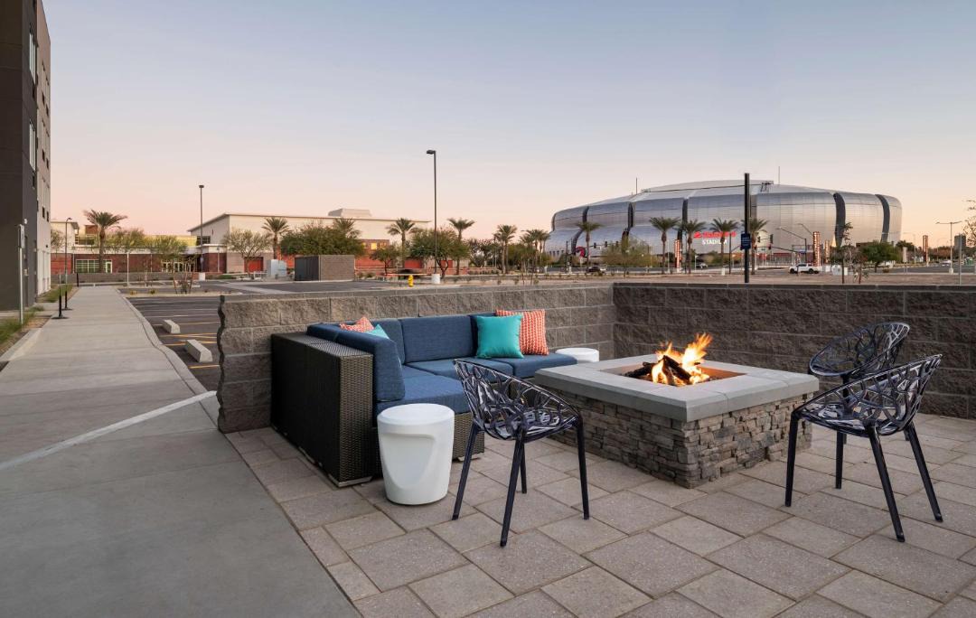 Photo of Patio Balcony in Glendale Sports and Entertainment District