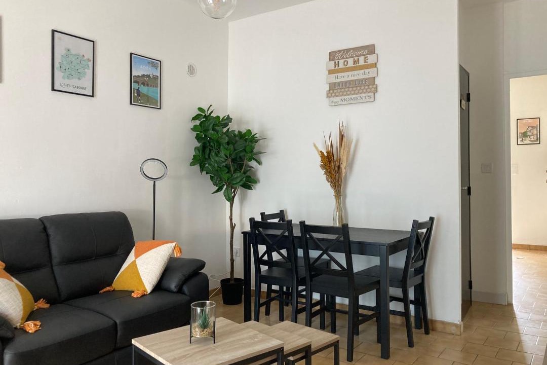 Photo of Livingroom in Pont-du-Casse