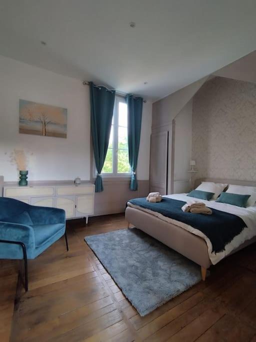 Photo of Others in Chatelraould-Saint-Louvent