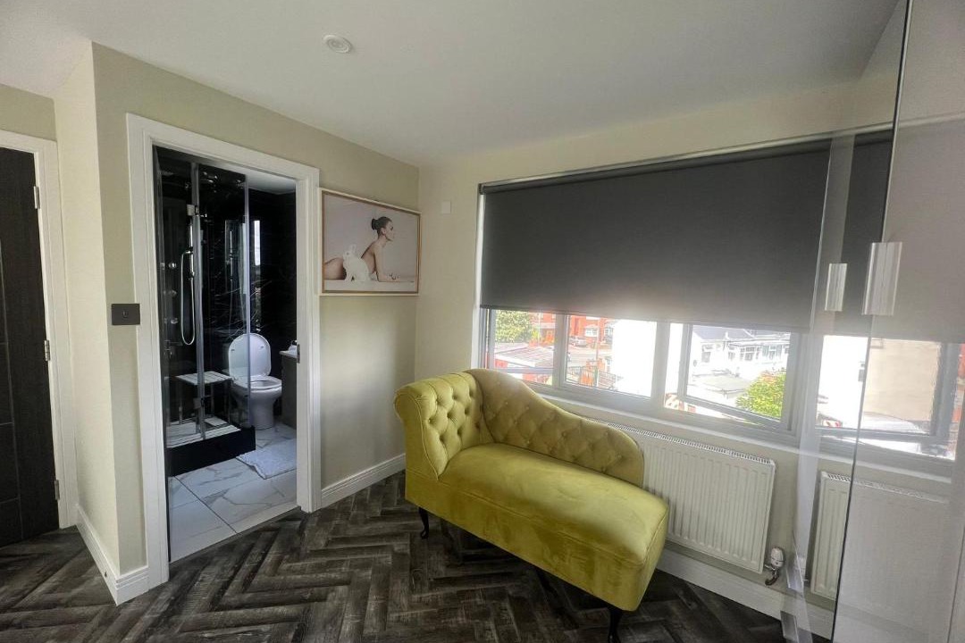 Photo of Others in Oldbury