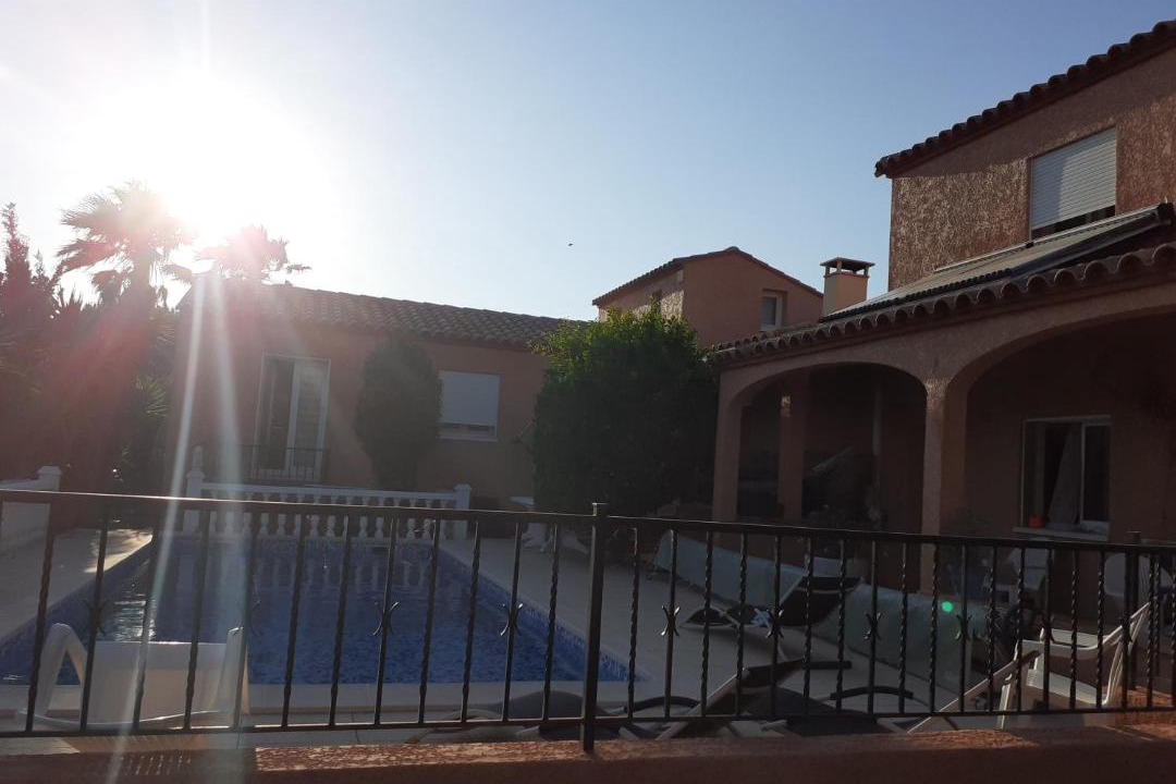 Photo of Buildings in Pia