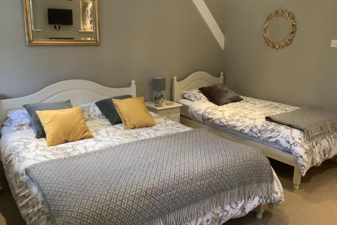 Photo of Others in Ebrington