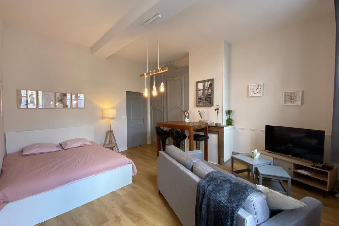 Photo of Bedroom in Saint-Omer