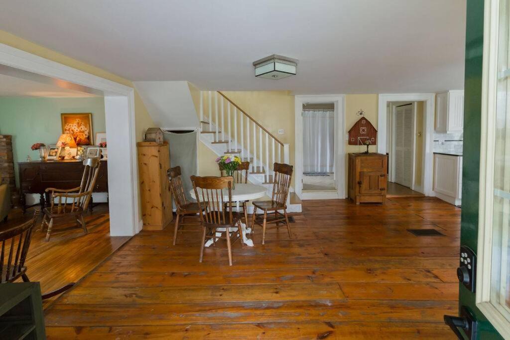Photo of Livingroom in Wellington
