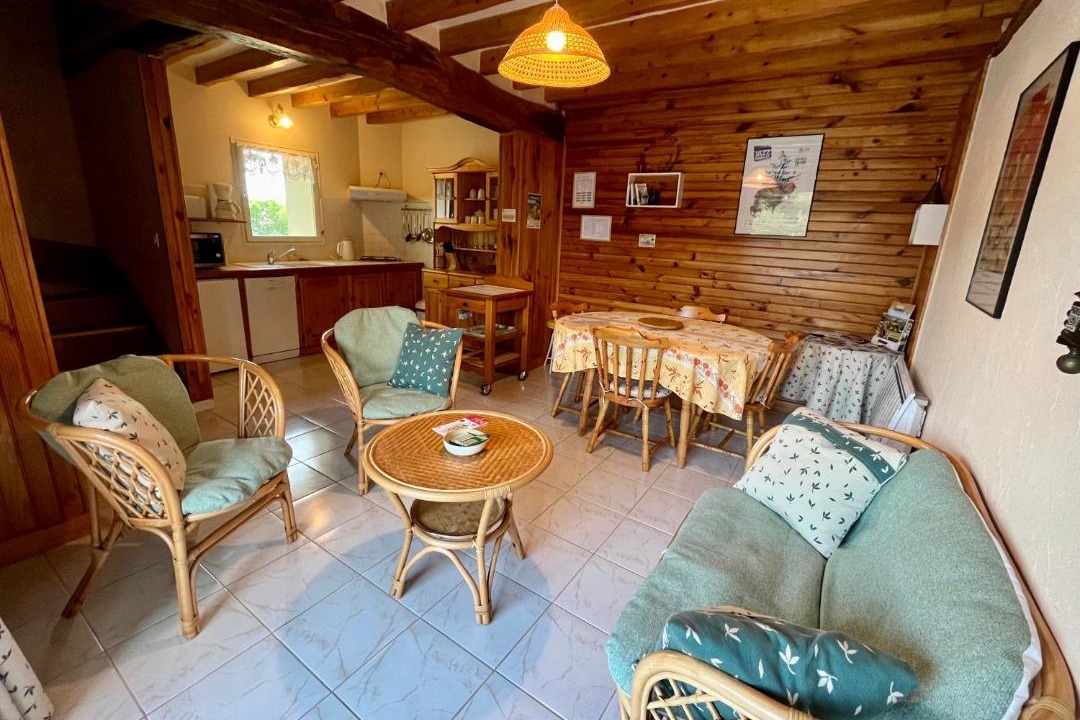 Photo of Others in Laveraet