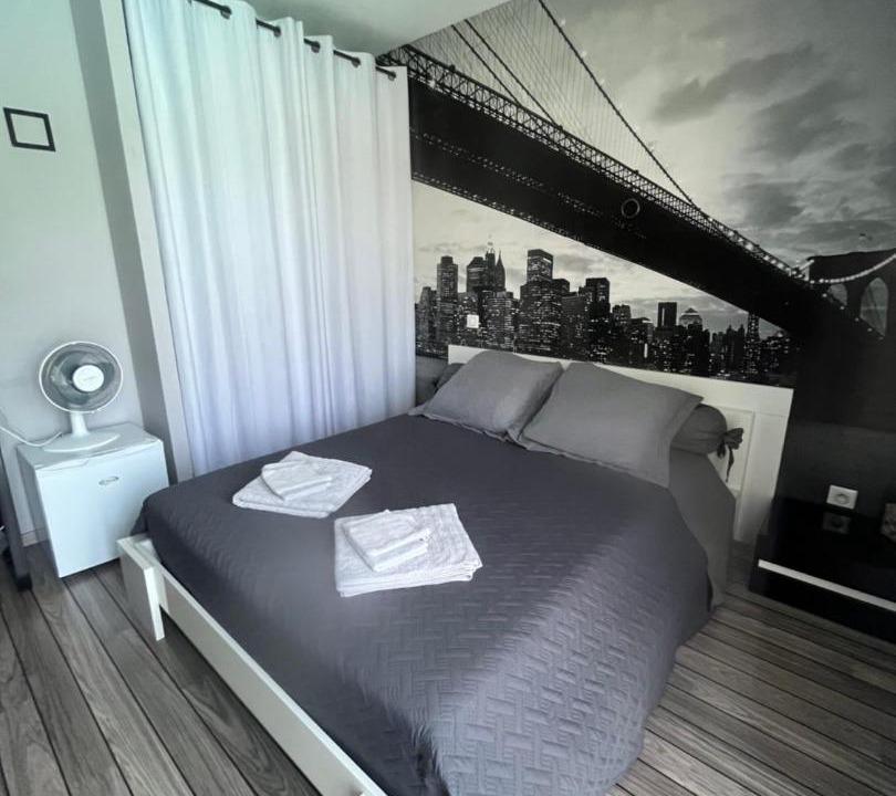 Photo of Bedroom in Creches-sur-Saone