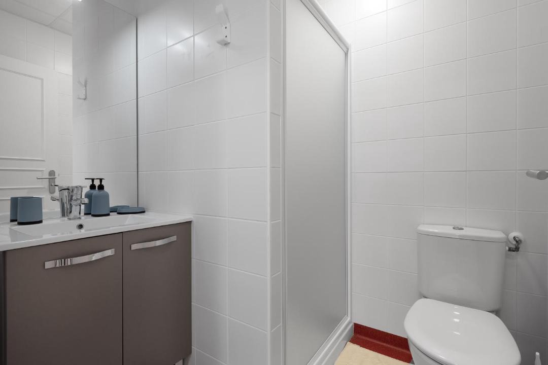 Photo of Bathroom in Carmaux