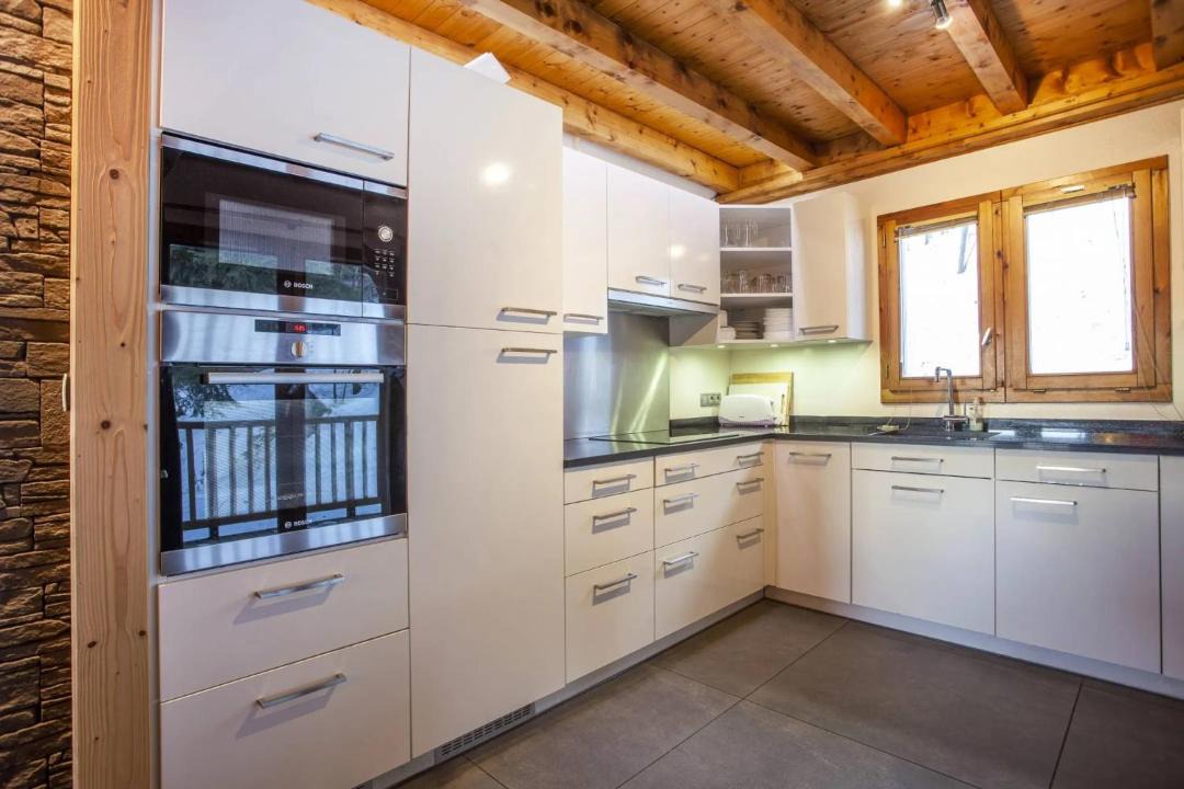 Photo of Kitchen in Oz-en-Oisans