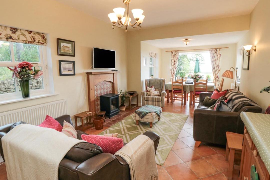 Photo of Others in Potter Brompton