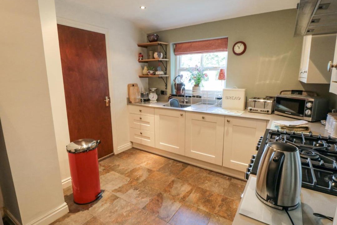 Photo of Kitchen in Potter Brompton