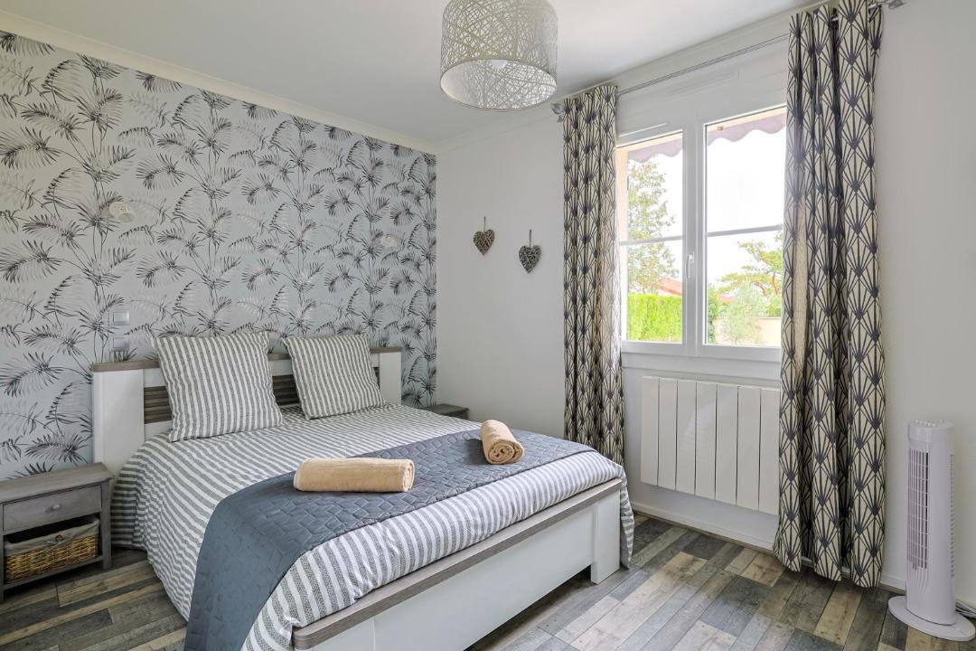 Photo of Others in Cognac