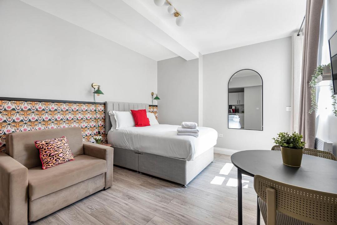 Photo of Others in Euston