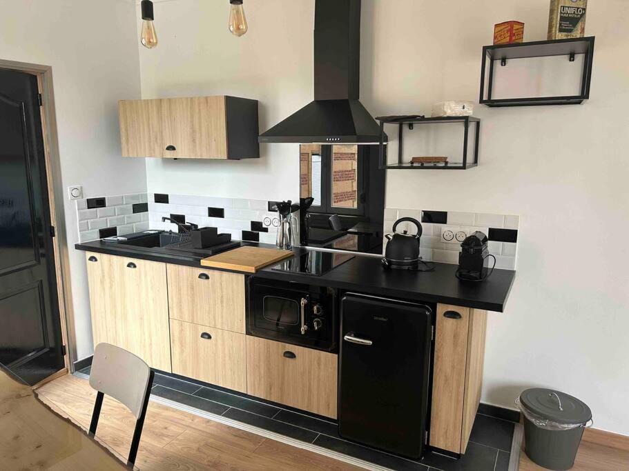 Photo of Kitchen in Charleville-Mezieres