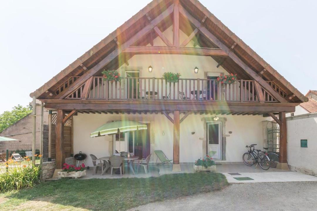 Photo of Others in Auxant