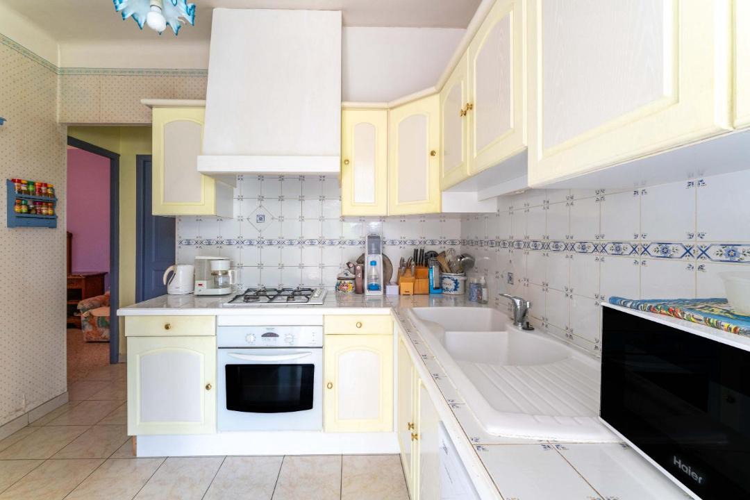 Photo of Kitchen in Faucon