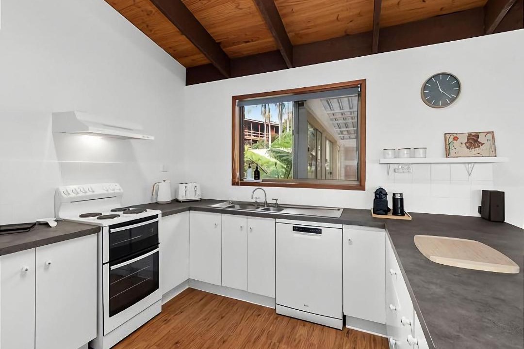 Photo of Kitchen in Surf Beach