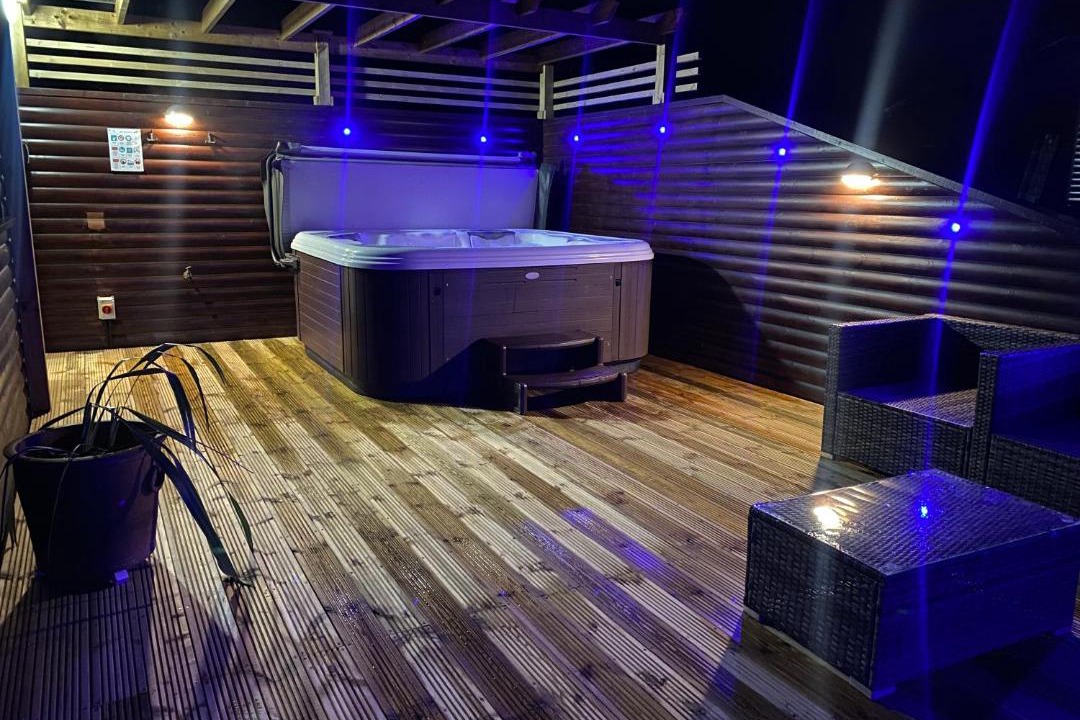 Photo of Others in Winnard's Perch