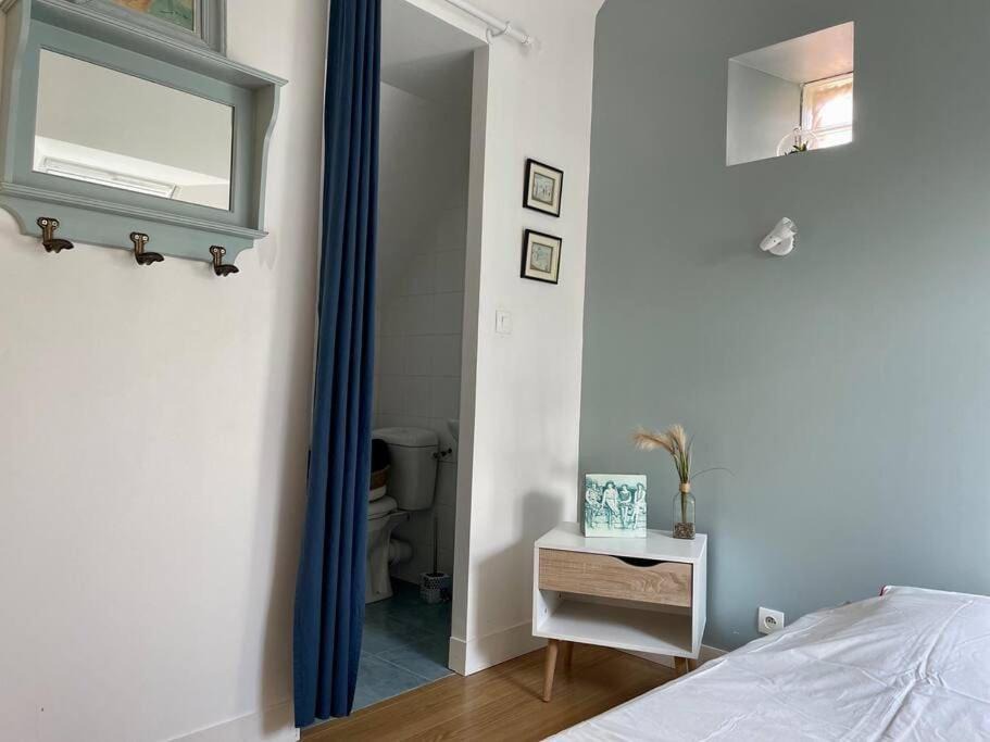 Photo of Bedroom in Saint-Martin-des-Entrees