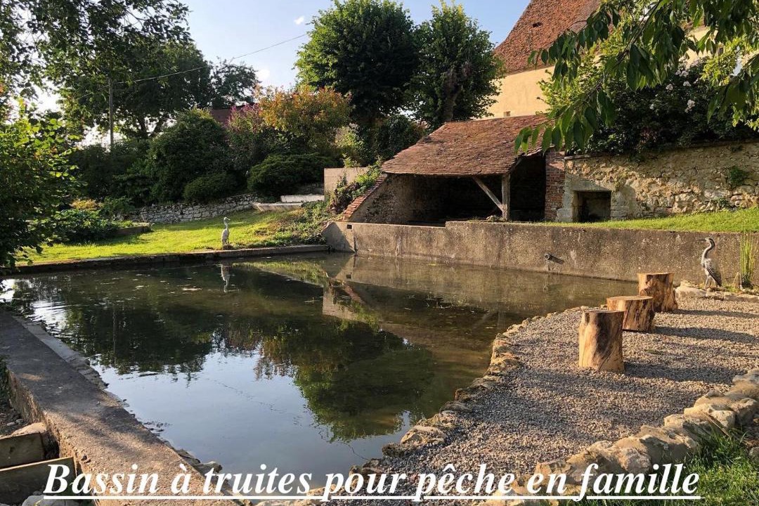 Photo of Others in Ceton