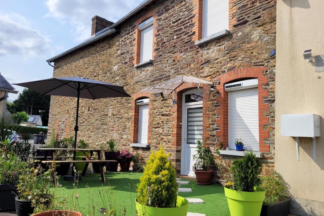 Photo of Others in Mernel