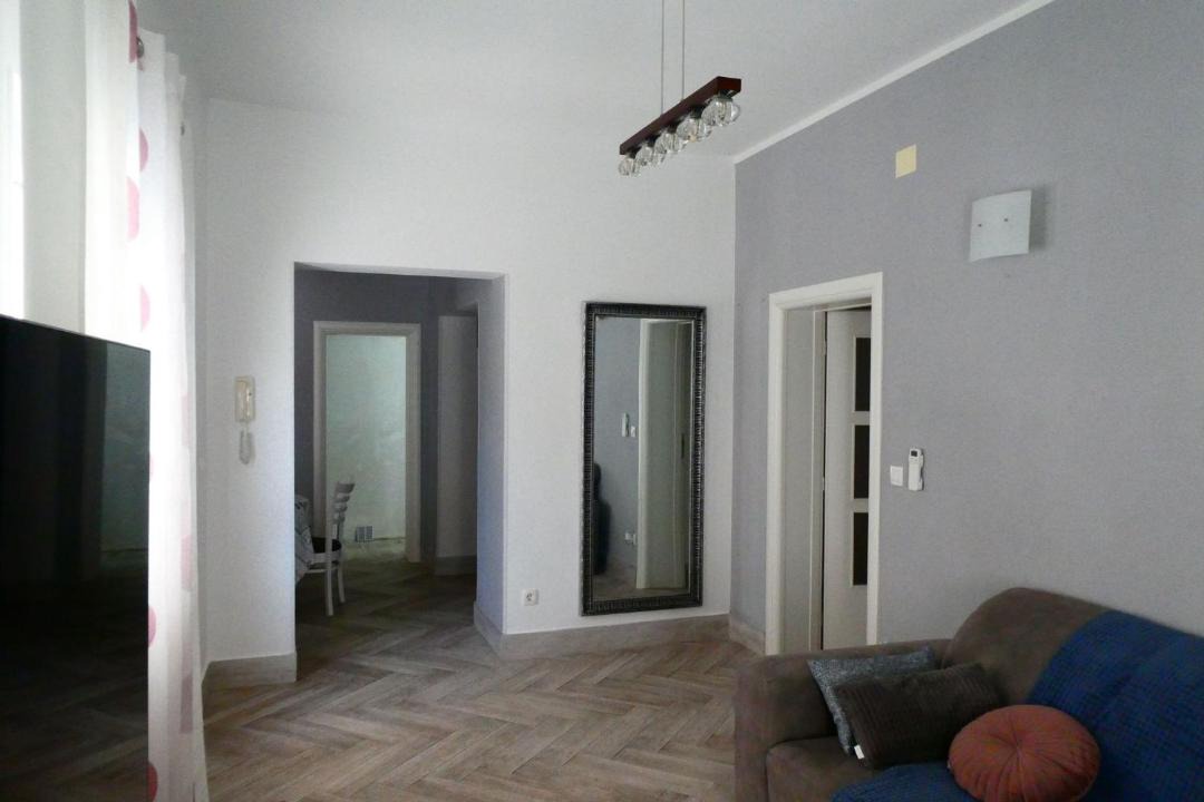 Photo of Others in Ploce