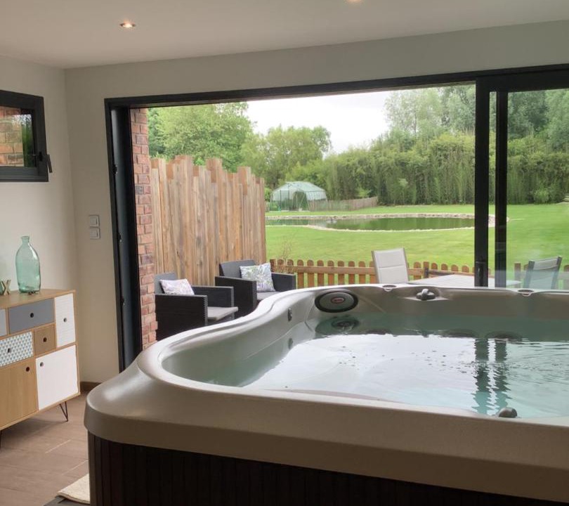 Photo of Others in Guines