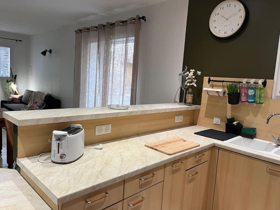 Photo of Kitchen in Peyriac-de-Mer