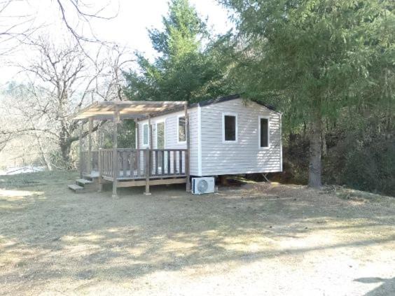 Photo of Others in Fabras