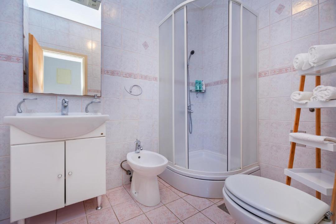 Photo of Bathroom in Lozica