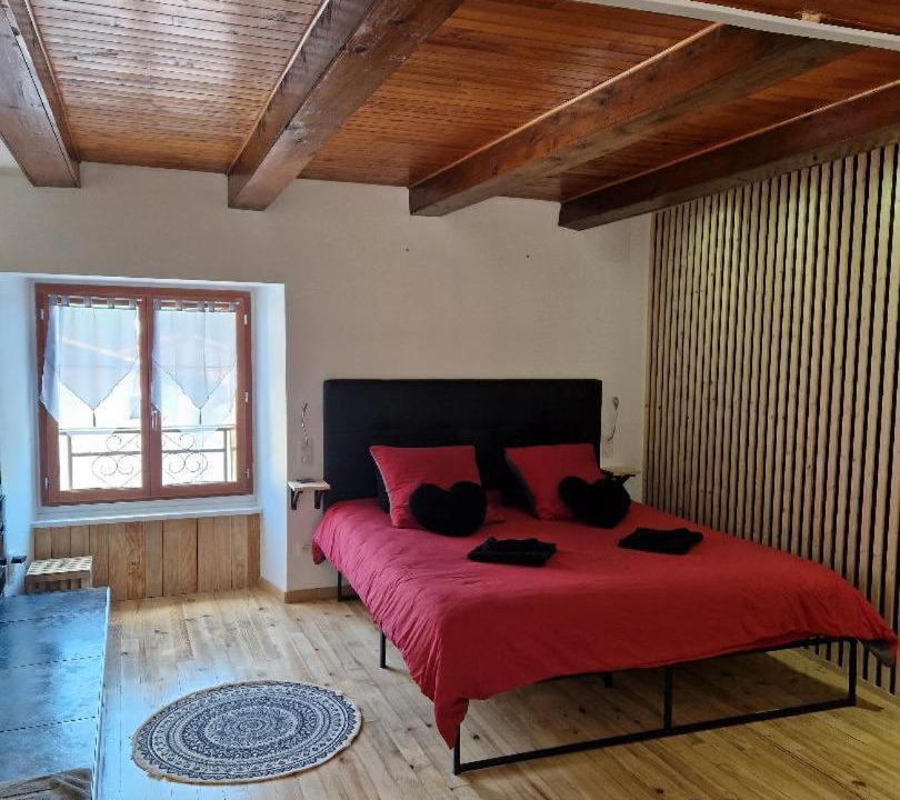 Photo of Bedroom in Saurier