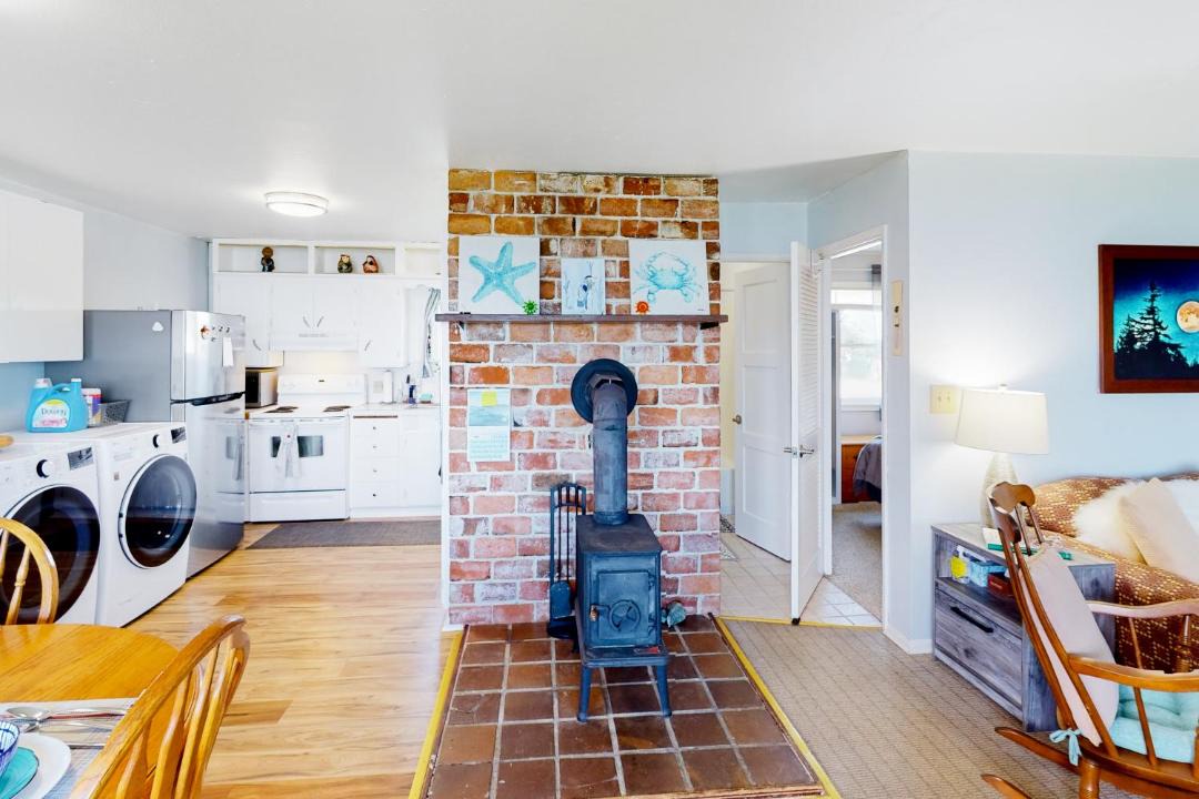 Photo of Others in Bow