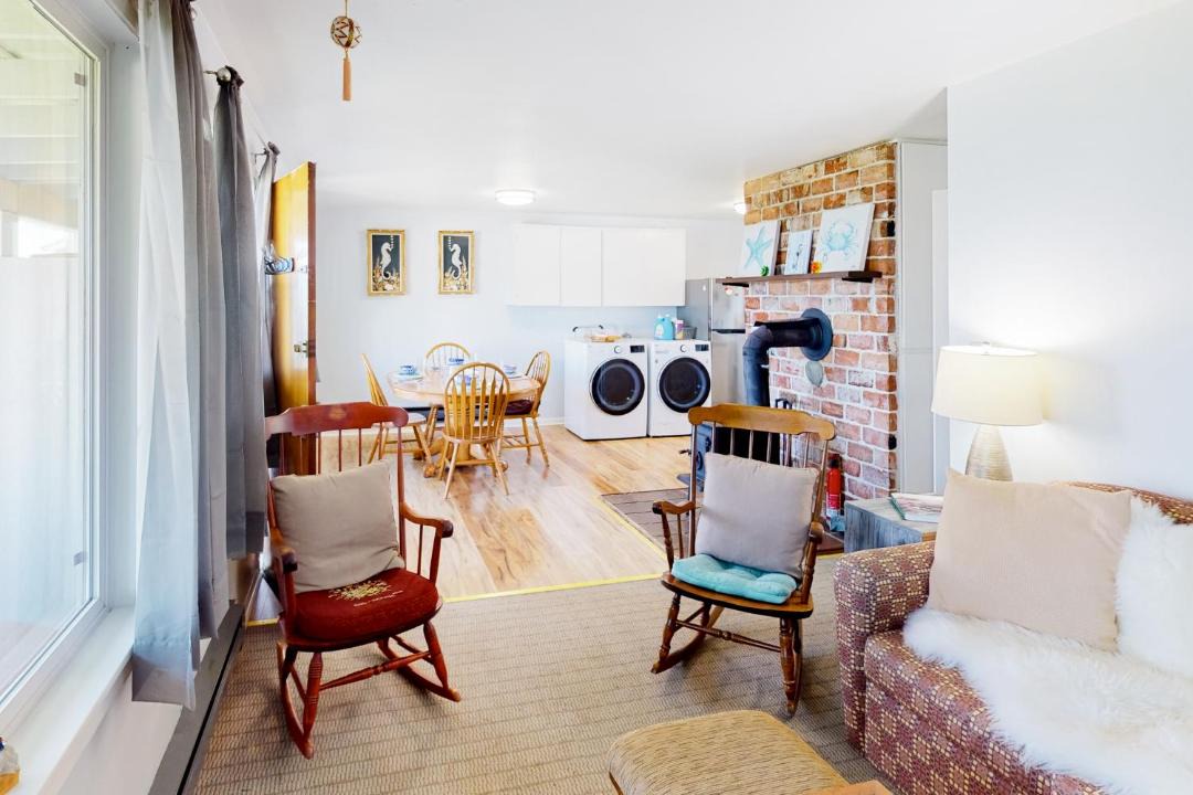 Photo of Others in Bow