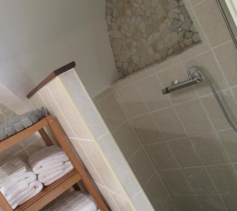 Photo of Bathroom in Aubais