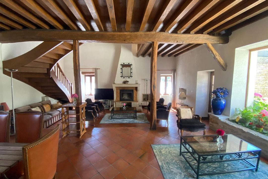 Photo of Others in Villaines-les-Prevotes