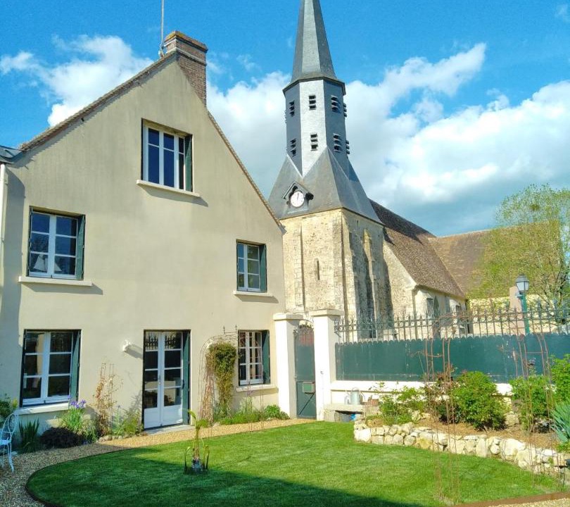 Photo of Others in Ige