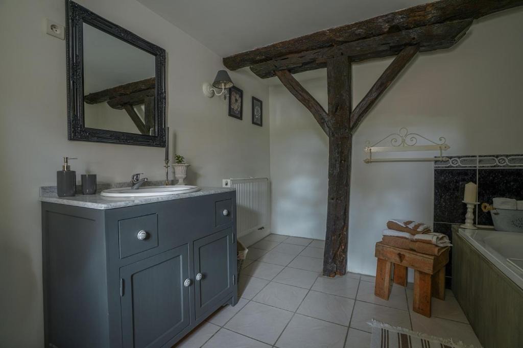 Photo of Others in Loupiac