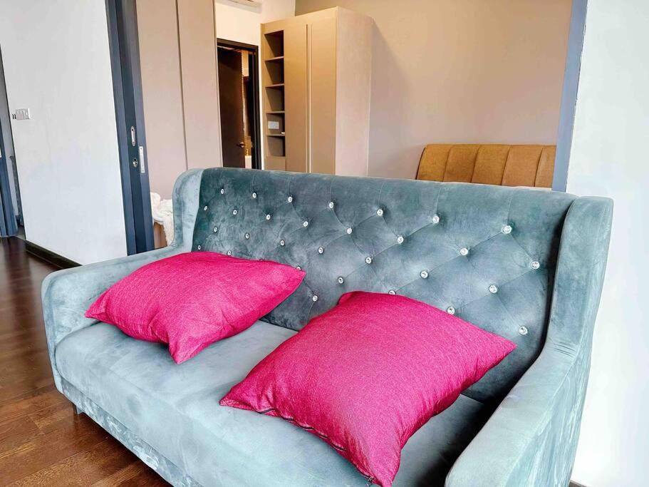 Photo of Bedroom in Maluri