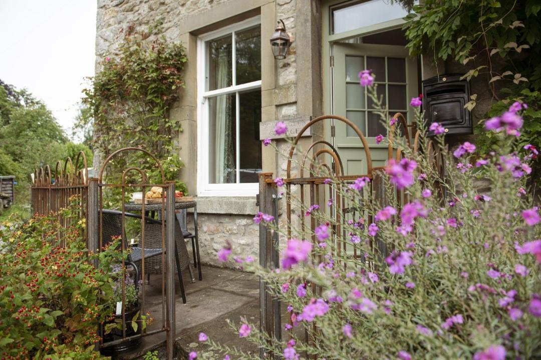 Photo of Buildings in Hebden