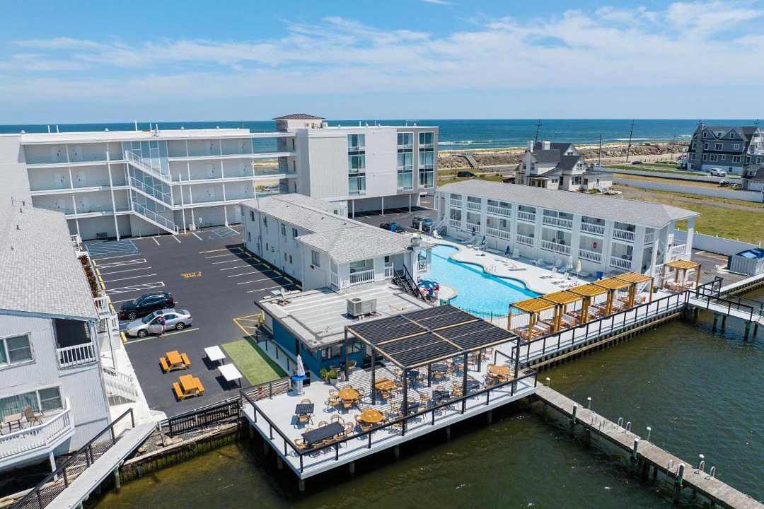 Photo of Others in Sea Bright