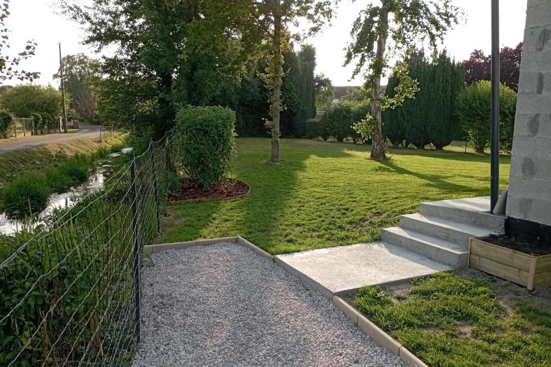 Photo of Others in Verton