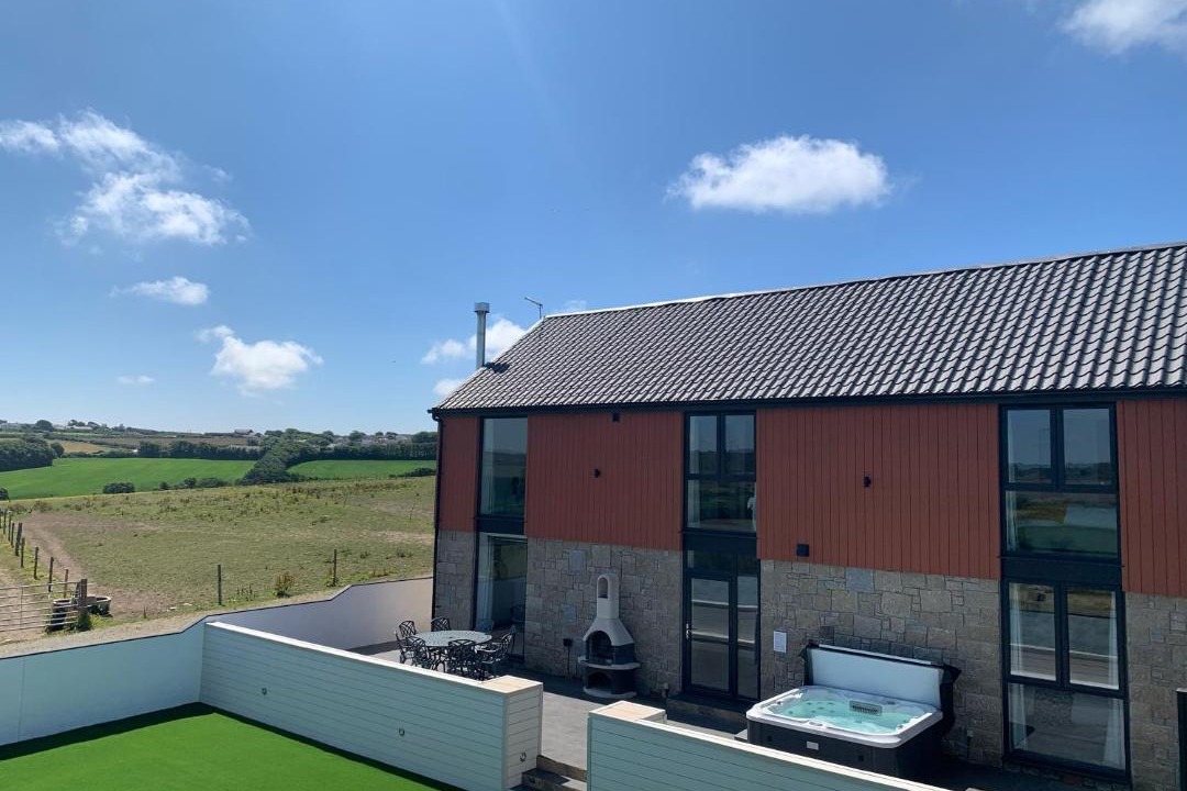 Photo of Others in Mullion