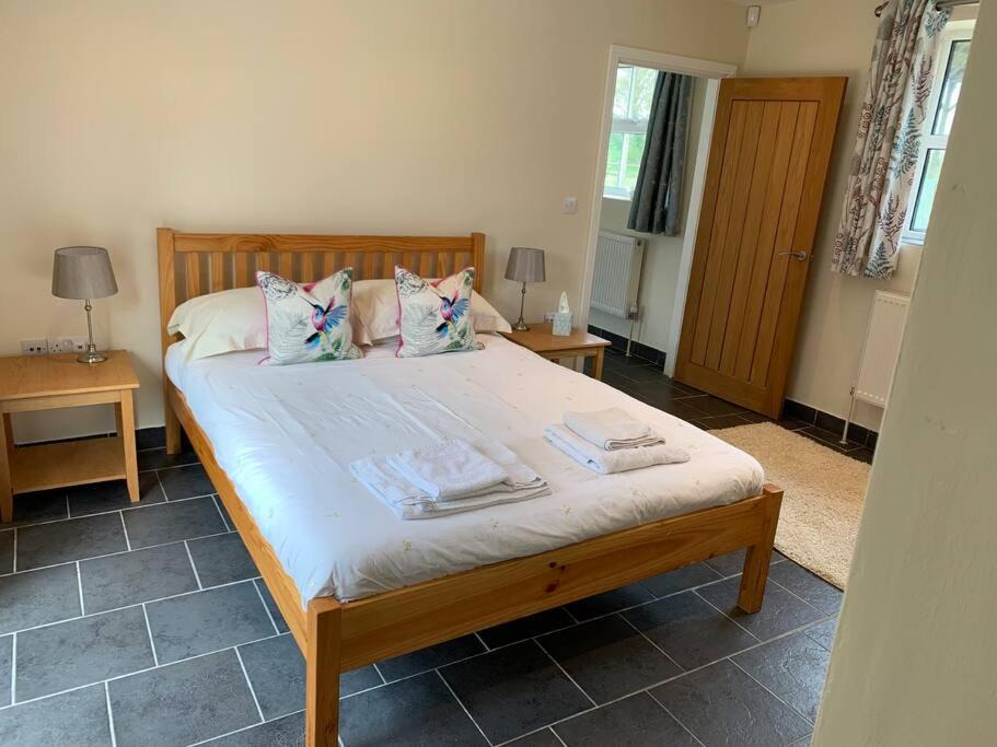 Photo of Others in Willesborough