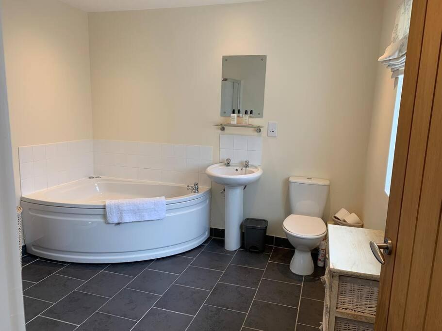 Photo of Others in Willesborough